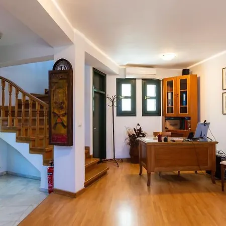 Ink House Of Europe Hotel 2*