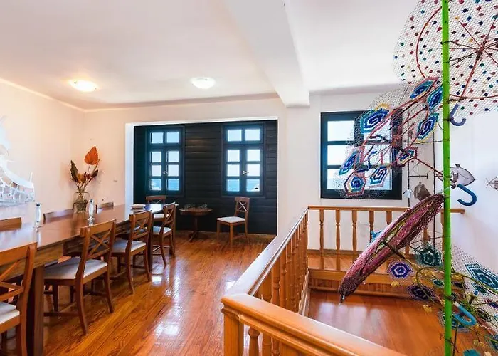 Ink House Of Europe Hotel