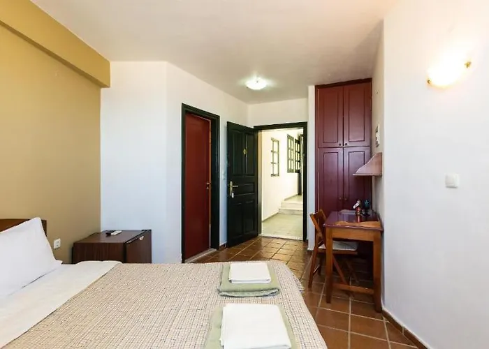 Ink House Of Europe Hotel 2*